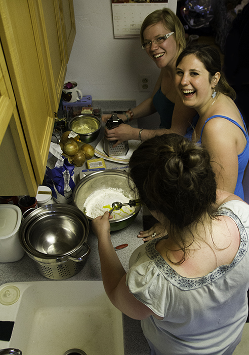 Marita, Nici, and Sabrina having fun in the kitchen