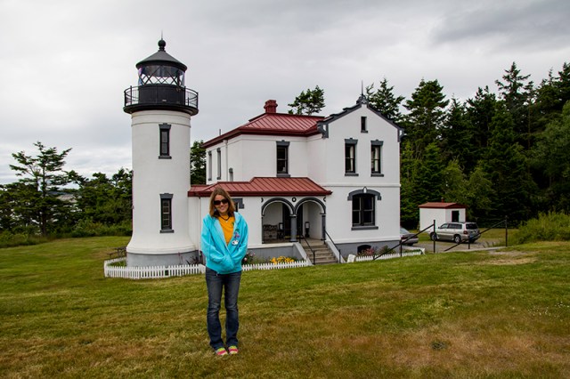 me in front of the Fort Casey Lighthouse - photo by Uncle Ed