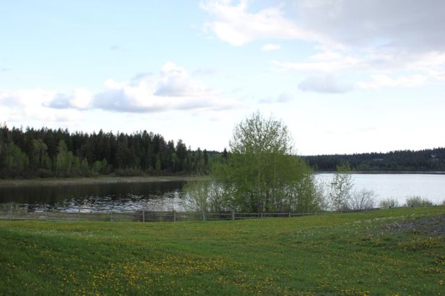 108 Mile House Heritage lake