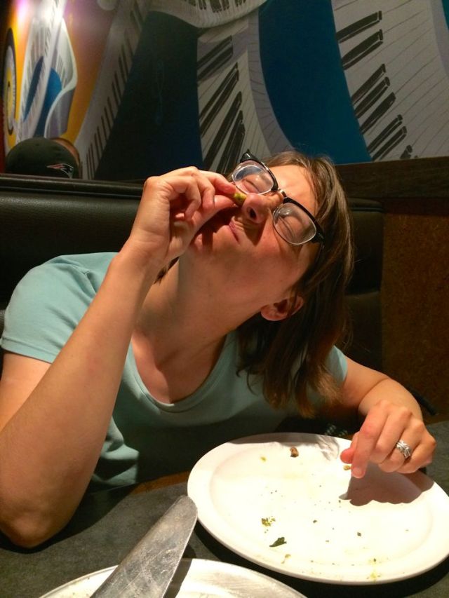 this is how Caroline eats her pizza