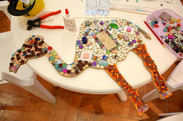 my mosaic mess awaiting grout